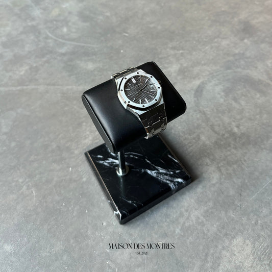 Leonard Marble Watch Stand