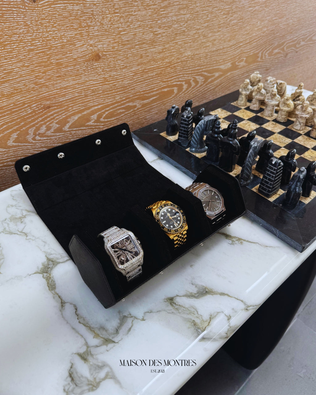 William Slots Watch Case – Maison Des Montres - Main Image